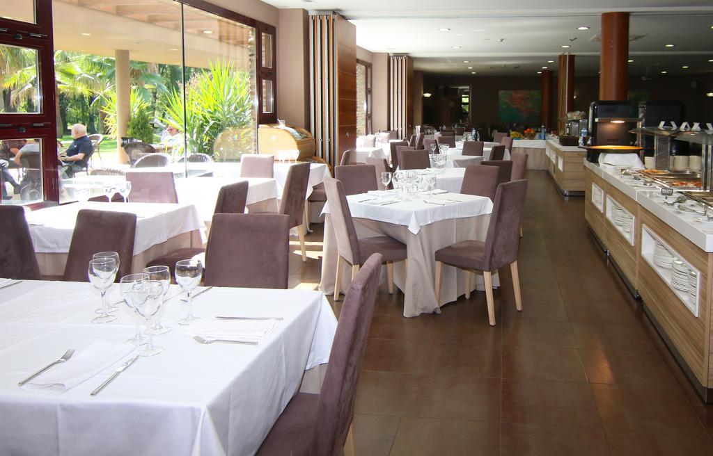 Hotel Balneario Valle Del Jerte Valdastillas Exterior photo